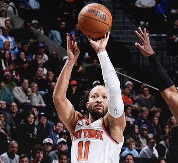 布伦森30+9率尼克斯复仇<a href=/24zhibolq/magic/ target=_blank class=infotextkey>魔术</a> 三连胜紧追东部第一